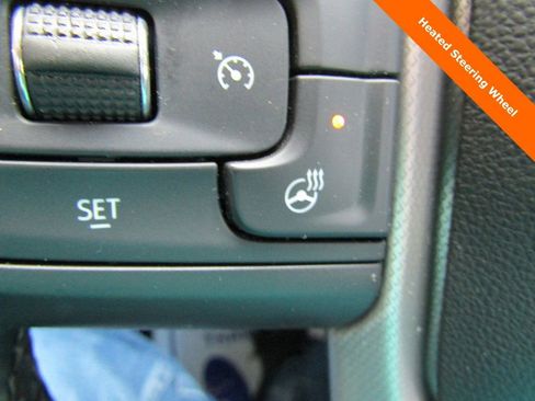 Used 2023 GMC Yukon XL Denali image 18