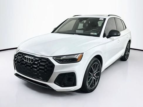 Used 2023 Audi SQ5 Premium Plus w/ Premium Plus Package AWD/4WD image 3