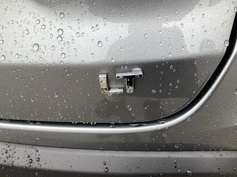 New 2026 Chevrolet Trax LT w/ Driver Confidence Package FWD image 12