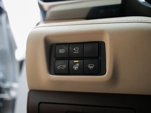 Used 2021 Toyota Highlander Platinum image 27