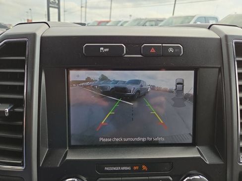 Used 2020 Ford F150 XLT w/ Equipment Group 302A Luxury AWD/4WD image 18