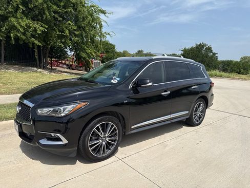 Used 2016 INFINITI QX60 FWD w/ Deluxe Technology Package image 2