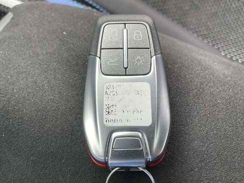 Used 2022 Ferrari 812 GTS RWD image 34