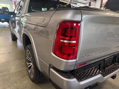 Certified 2025 RAM 1500 Tungsten w/ Off Road Group AWD/4WD image 30