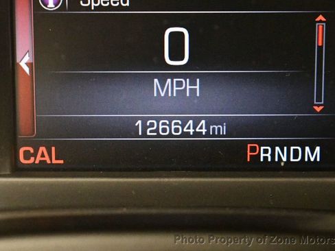 Used 2015 GMC Yukon XL SLE w/ Convenience Package image 36