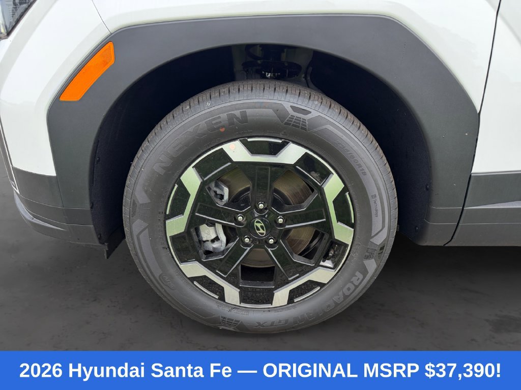 Used 2026 Hyundai Santa Fe SE FWD image 15