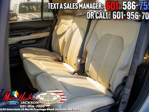 Certified 2019 Ford Expedition Platinum image 10