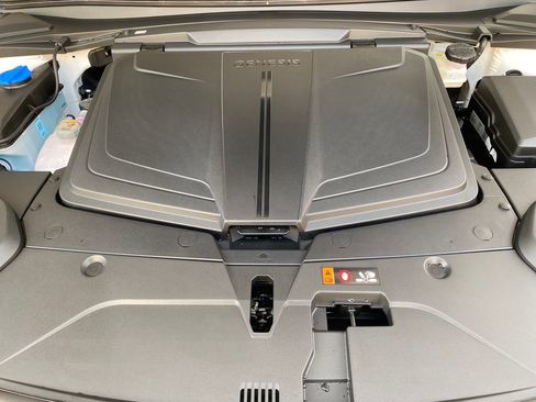 New 2026 Genesis GV60 Advance image 27