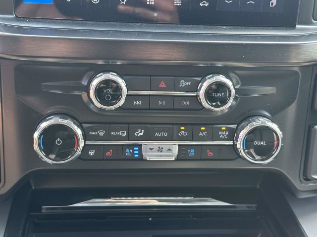 New 2026 Ford F450 Lariat AWD/4WD image 34