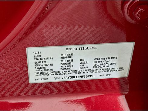 Used 2022 Tesla Model Y Long Range image 12