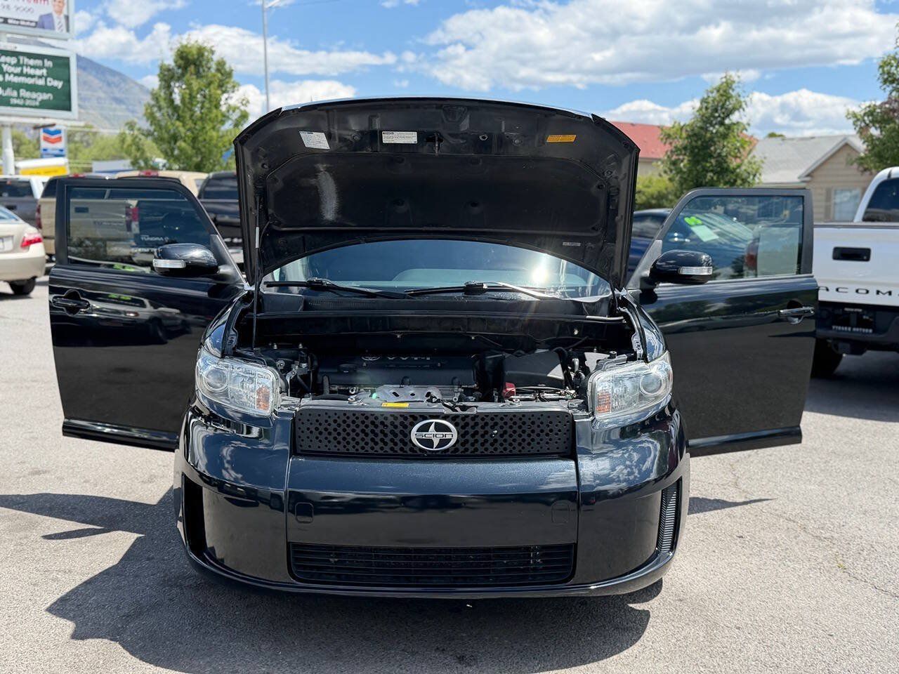 Used 2009 Scion xB FWD image 31