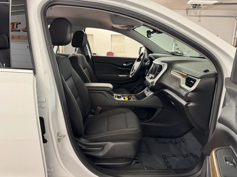 Used 2023 GMC Acadia SLE w/ Driver Convenience Package image 42