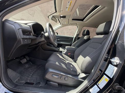 Used 2025 Honda CR-V EX image 31