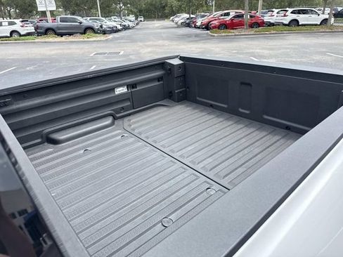 Certified 2025 Honda Ridgeline Black Edition image 12