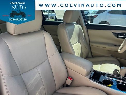 Used 2014 Nissan Altima 2.5 S w/ Display Audio Package FWD image 24
