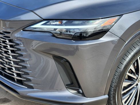 Used 2025 Lexus RX 350 Premium Plus w/ Accessory Package (Z1) image 6