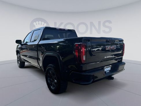 Used 2024 GMC Sierra 1500 AT4X AWD/4WD image 4