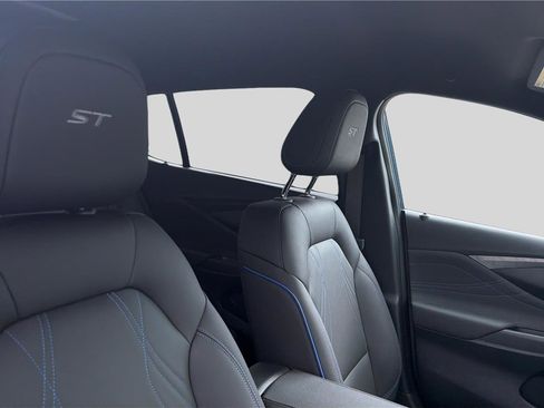 New 2026 Buick Envista Sport Touring FWD image 12