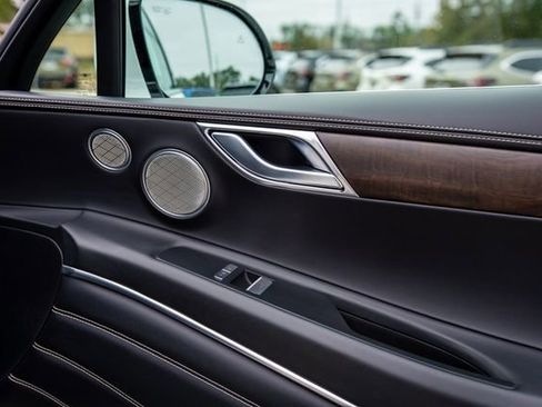 Used 2023 Genesis GV80 2.5T w/ Prestige Package image 22