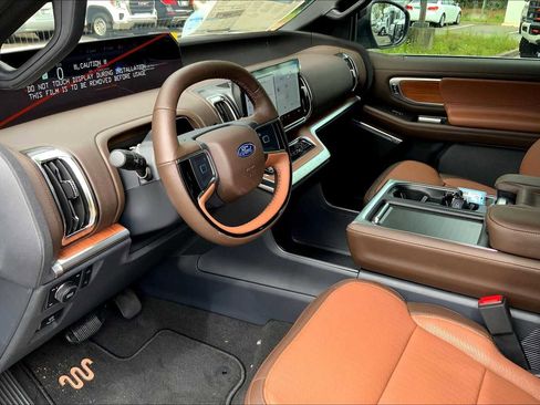 New 2025 Ford Expedition Max King Ranch image 6