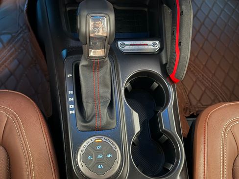 Used 2024 Ford Bronco Heritage Edition AWD/4WD image 15