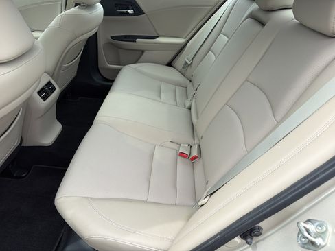 Used 2013 Honda Accord EX-L image 30