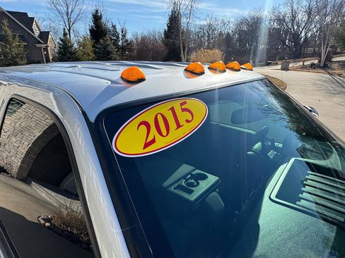 Used 2015 Ford F350 XLT w/ XLT Premium Package image 33