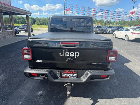 Used 2021 Jeep Gladiator Sport w/ Quick Order Package 24Q 80Th AWD/4WD image 5