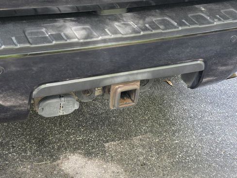 Used 2018 Toyota Sequoia Limited w/ Safety & Convenience Package RWD image 32