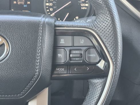 Used 2024 Toyota Tundra SR5 w/ SR5 Premium Package image 33