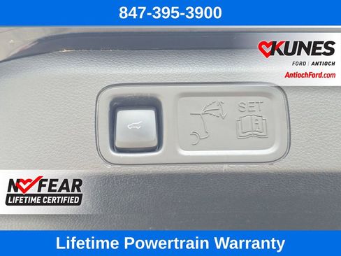 Used 2024 Ford Expedition Max Limited AWD/4WD image 24
