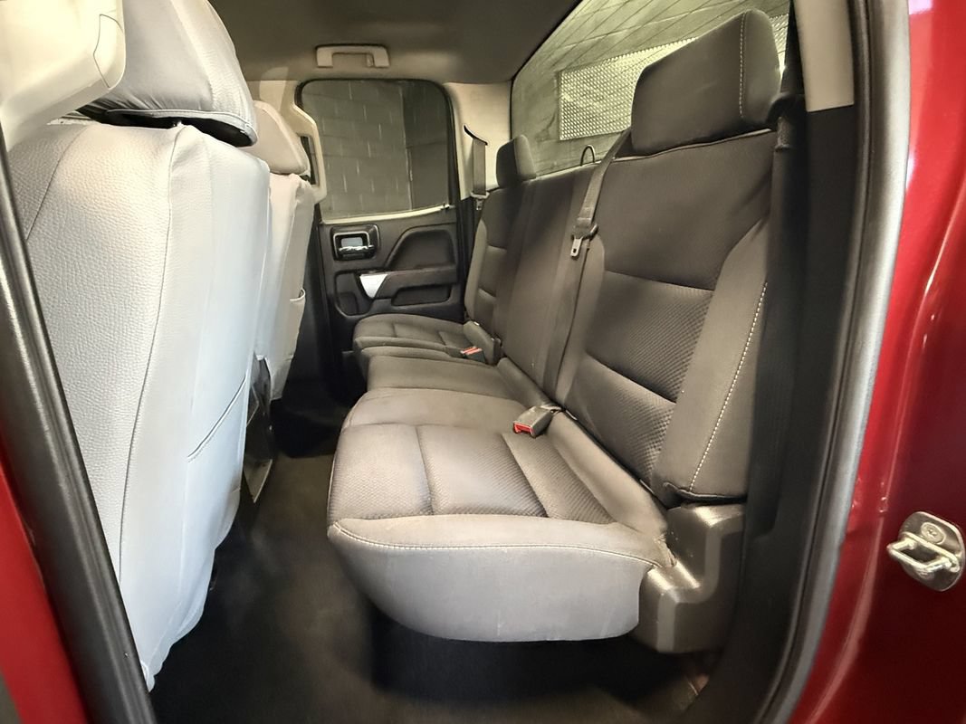 Used 2018 Chevrolet Silverado 1500 LT w/ All Star Edition AWD/4WD image 8