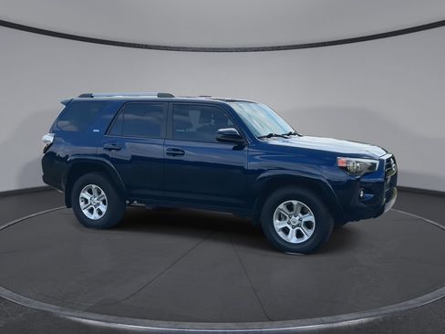Used 2024 Toyota 4Runner SR5 RWD image 2
