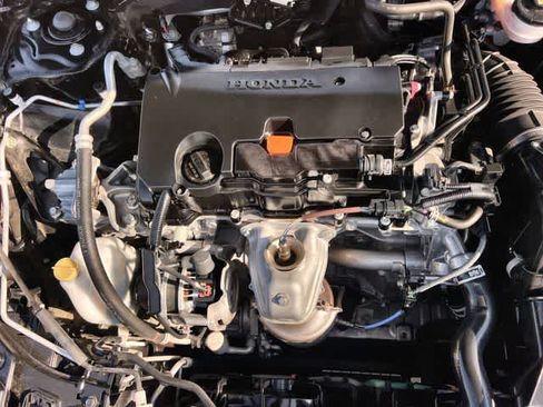 Used 2022 Honda Civic LX image 10