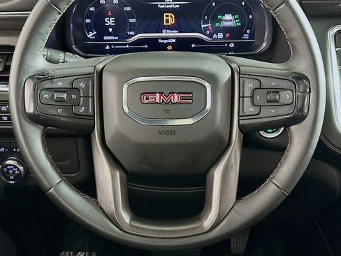 Used 2023 GMC Yukon AT4 w/ AT4 Premium Package AWD/4WD image 16