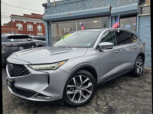 Used 2022 Acura MDX SH-AWD w/ Technology Package image 4