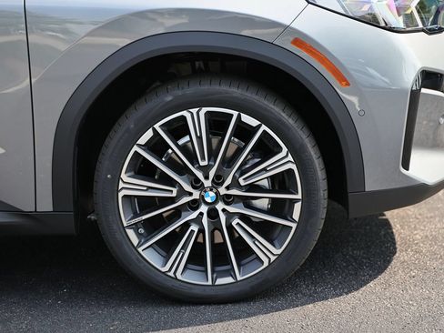New 2027 BMW X2 xDrive28i AWD/4WD image 5