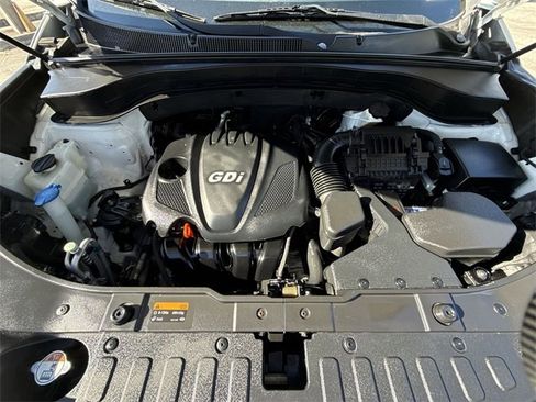 Used 2014 Kia Sorento LX image 24