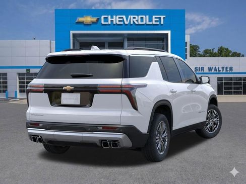 New 2026 Chevrolet Traverse LT image 5