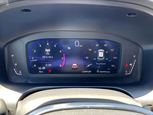 Used 2025 Acura ADX AWD image 25