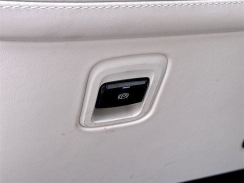 Used 2023 Maserati Grecale Modena image 13