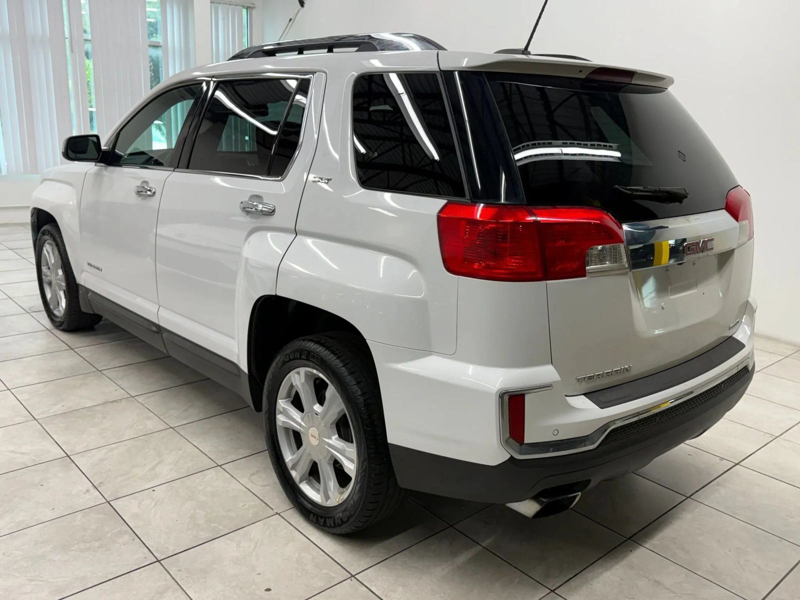 Used 2016 GMC Terrain SLT w/ Open Road Package AWD/4WD image 7