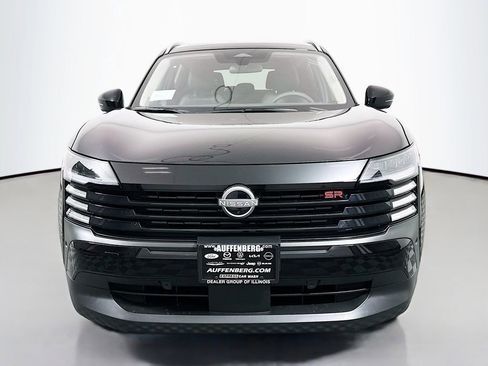 New 2026 Nissan Kicks SR w/ SR Premium Package image 2