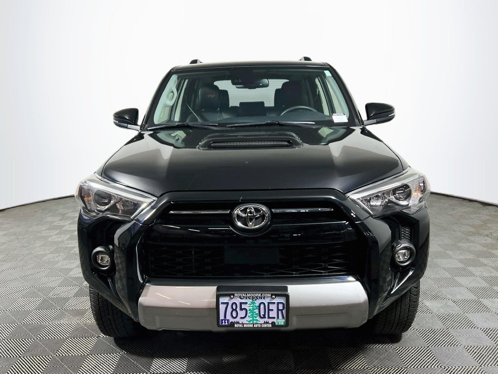 Certified 2024 Toyota 4Runner TRD Off-Road Premium AWD/4WD image 2