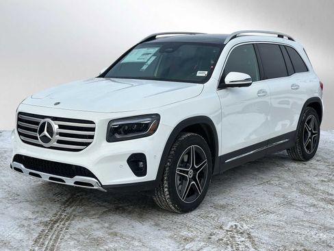 New 2026 Mercedes-Benz GLB 250 4MATIC image 7
