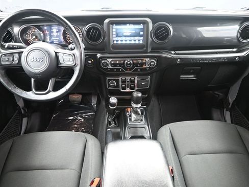 Used 2022 Jeep Wrangler Unlimited Sport image 27