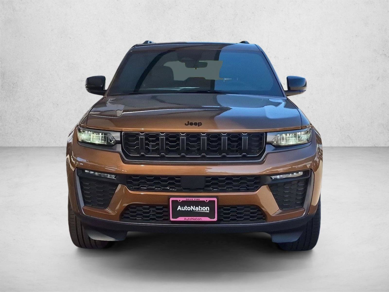 New 2026 Jeep Grand Cherokee Limited w/ Limited Altitude Package AWD/4WD image 6