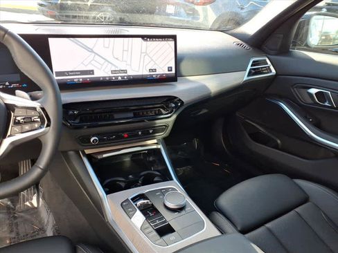 Used 2025 BMW 330i xDrive Sedan image 15