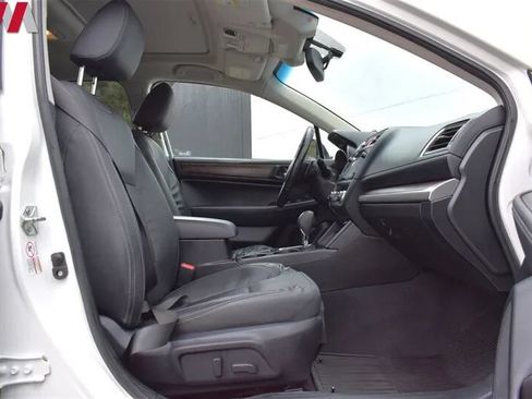 Used 2016 Subaru Outback 2.5i Limited AWD/4WD image 30