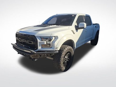 Used 2017 Ford F150 Raptor w/ Equipment Group 802A Luxury image 4